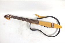 Guitare de voyage silencieuse