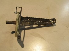 Platine repose pied avant