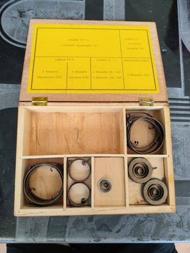 Horlogerie lot piece - de,