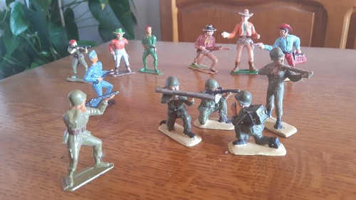 Lot figurines diverses - ,