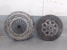 205209 kit butee pour PEUGEOT