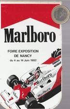 AUTOCOLLANT. Automobile