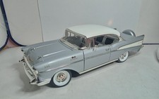 ERTL 1/18 CHEVROLET BEL AIR 57' BON ETAT SANS BOITE gé