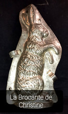 N° 801/1- ANCIEN MOULE A CHOCOLAT/Lièvre debout  Rabbit  chocolate mold-