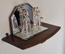 Sculpture chats en cristal et thermomètre- miroir biseauté- vitrine décoration