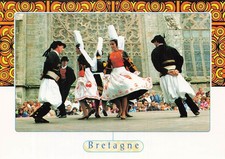 29 BRETAGNE DANSEURS DU PAYS