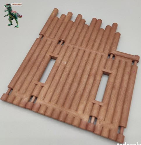 Playmobil palisade exterior