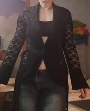 Veste "queue de pie" en dentelle