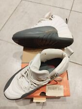 Basket Air Jordan 12 Nike - Taille 40 UE - Blanche et gris fonçé