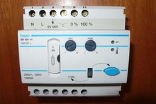 Télévariateur pilotable