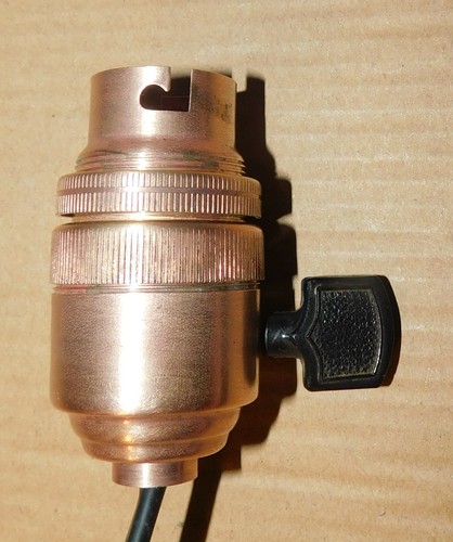 Ancienne douille interrupteur - ancienne,