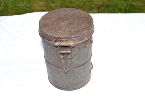 Boite masque gaz - à,