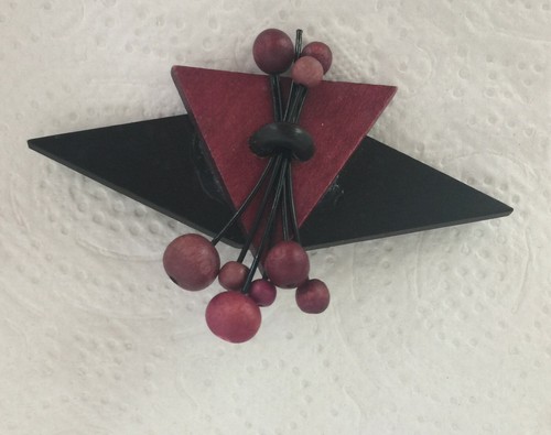 Jolie broche bois bi - jolie,