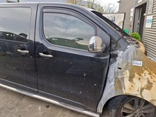 Lève vitre avant droit