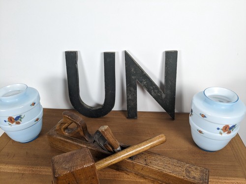 Ancienne lettre zinc - lettre, en