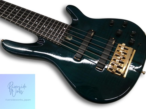 Guitare basse électrique