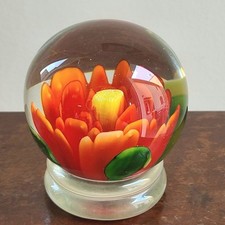 Sulfure Fleur Rouge et Socle