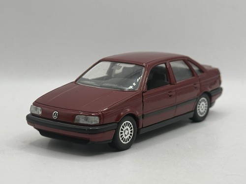 Volkswagen passat schabak - 1/43,