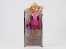 Barbie  1987   – Robe rose et sac a mains