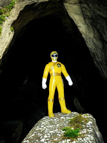 Figurine power rangers jaune - power,