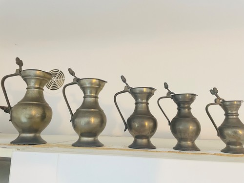 Série pots en étain - de, 5