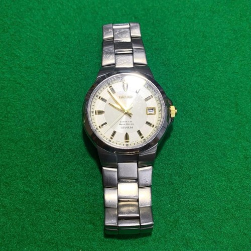 Montre analogique seiko - montre,