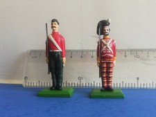 Hand painted pewter soldiers scots