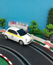 Voiture AGM pour circuit 1/43