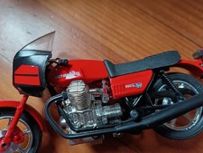 moto 1/18 motoguzzi 850 le