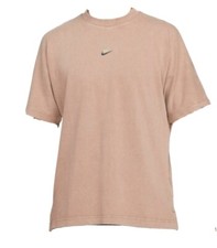 T Shirt Nike beige style