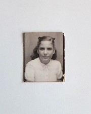 Jeune fille portrait identité photomaton - Photo vintage snapshot