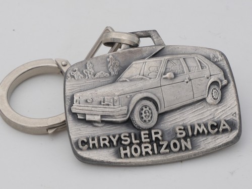 Porte clés ancien - porte, keychain