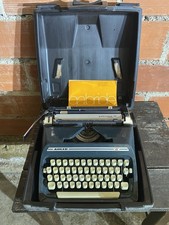 Machine à Ecrire ADLER