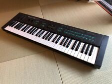 Clavier synthétiseur numérique Yamaha DX27 clavier noir instruments de musique