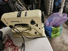 MACHINE A COUDRE BERNINA RECORD 530 Pas Testé Car Pas La Pédale 