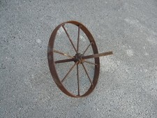 ANCIENNE ROUE EN FER AVEC AXE - ACIER - Diamètre 50 cm - Largeur 4,5 cm