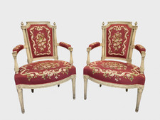 Paire de fauteuils peints
