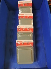 1  inter va et vient encastrables série plexo legrand