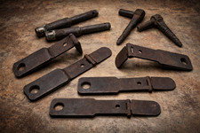 Lot ferrures industrielles