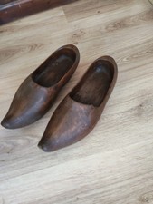 Paire de sabots XXL ancienne