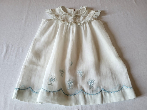 Ancienne robe bébé - , en
