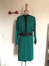 Robe vintage Courtelle, pied