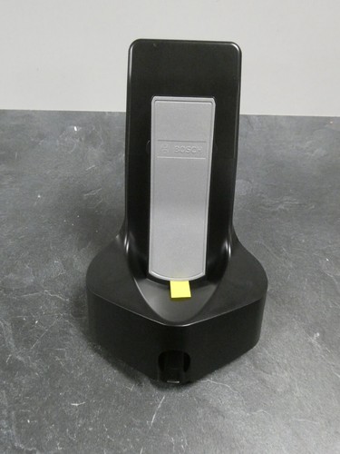 Socle charge pour - de,