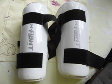 Protège-tibias et protège-coudes