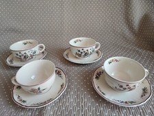 VILLEROY ET BOCH-Décor Phoenix-Lot de 4 tasses et sous tasses