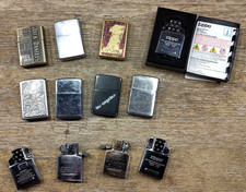 IMPORTANT LOT DE 12 BRIQUETS ZIPPO