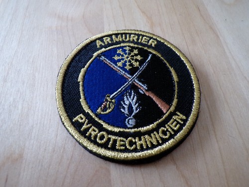 Ancien insigne patch armurier - ancien,