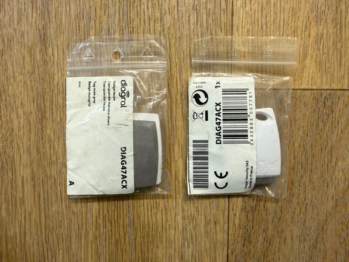 Lot badge diagral - lot,