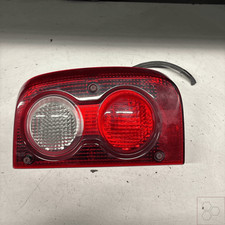 XFB500140 Feu arrière. Droite