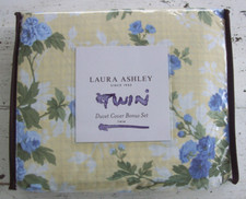 Laura Ashley Cassidy 5-Piece